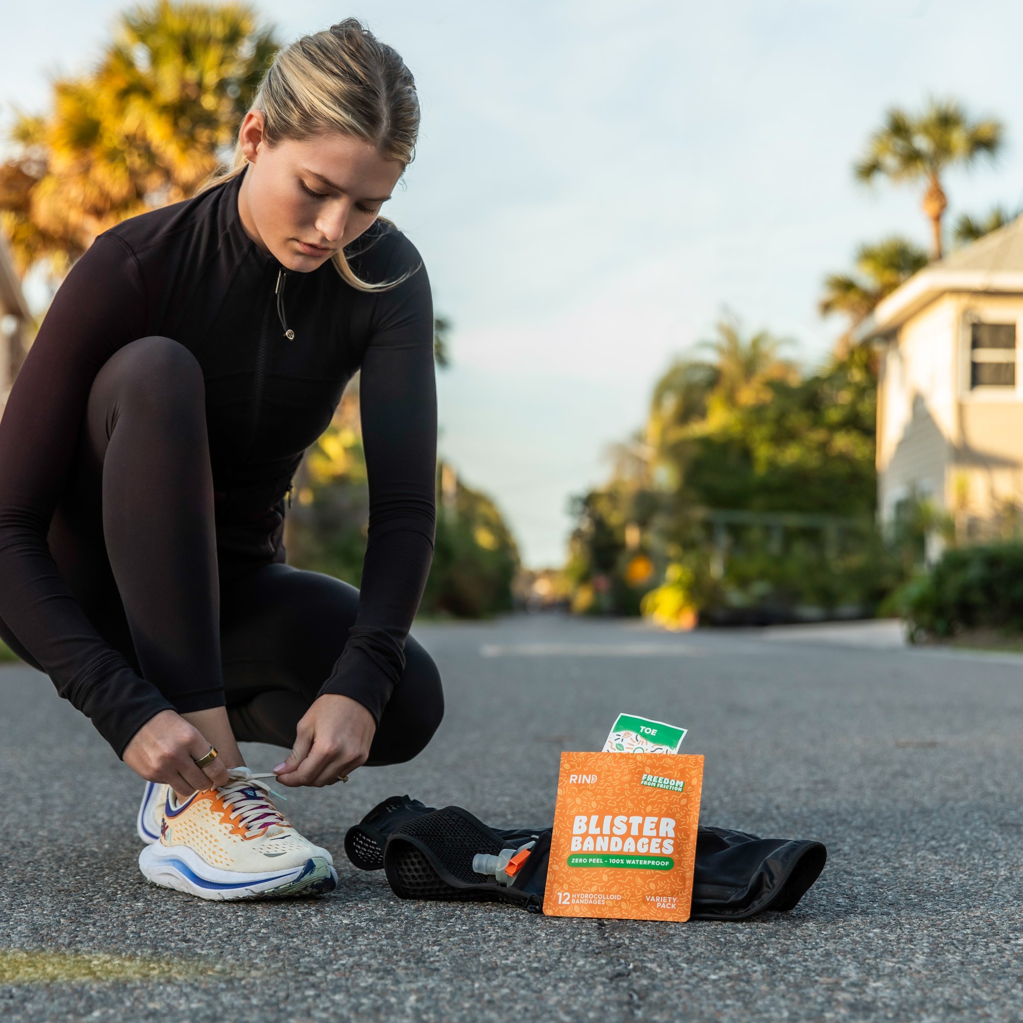 Runner lacing shoes with RIND